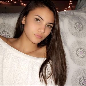 Meet your Posher, Jasmine